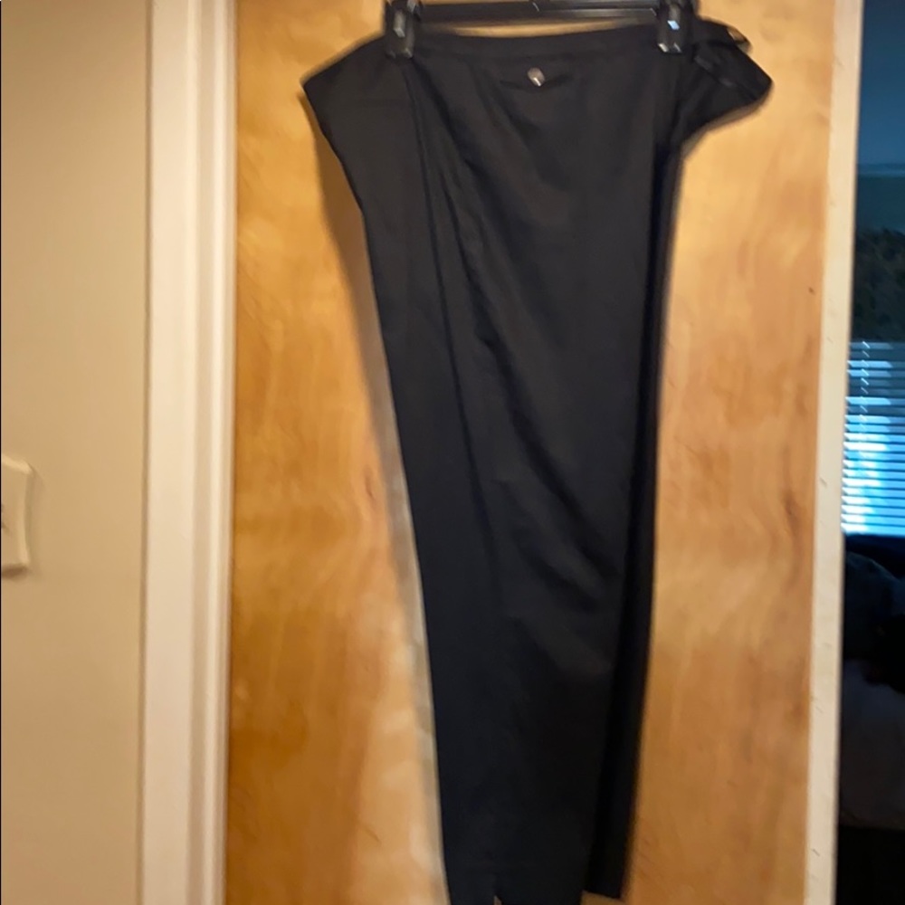 Jones New York stretch black pant size 16